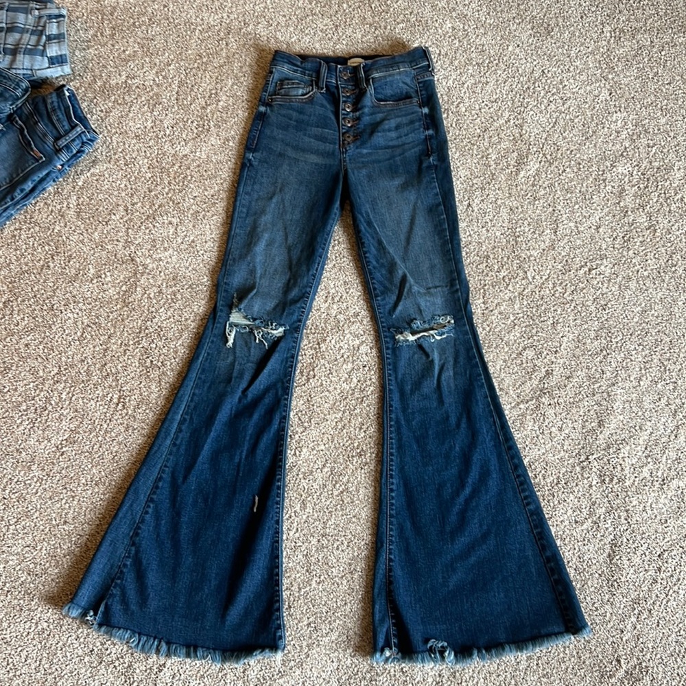 Women’s flare jeans… never worn!